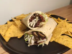 Wrap veggie mediterráneo