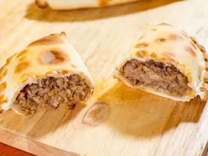 Empanada de carne dulce