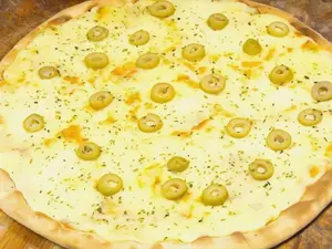 Muzzarela y anchoa 4 porcion.