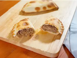 Empanada de carne dulce