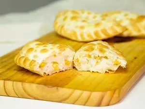 Empanada humita