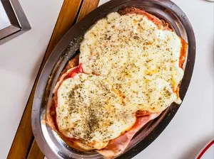 Milanesa napolitana