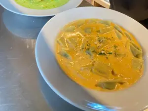 Ravioles de calabaza y muzza