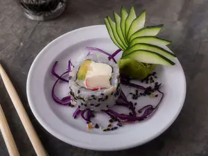 California roll (12 piezas)