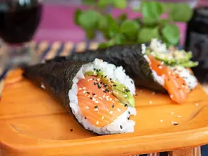 Temaki De Salmón Ahumado