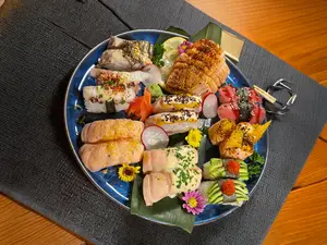 Omakase 15 piezas