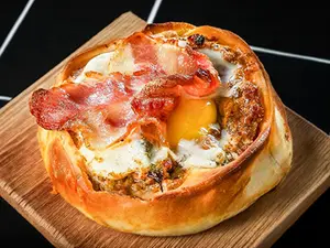 Canastita carne panceta huevo
