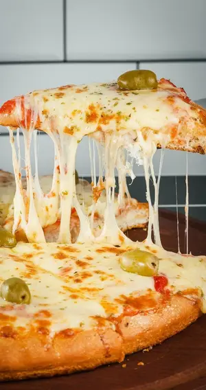 Pizza fugazzeta con panceta