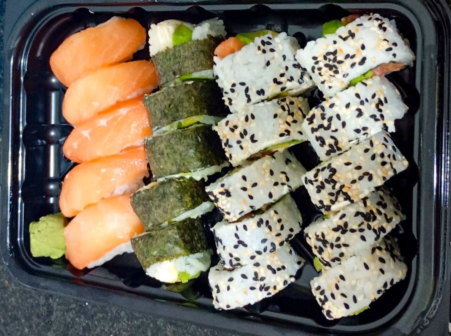 20 piezas a elecion del sushi