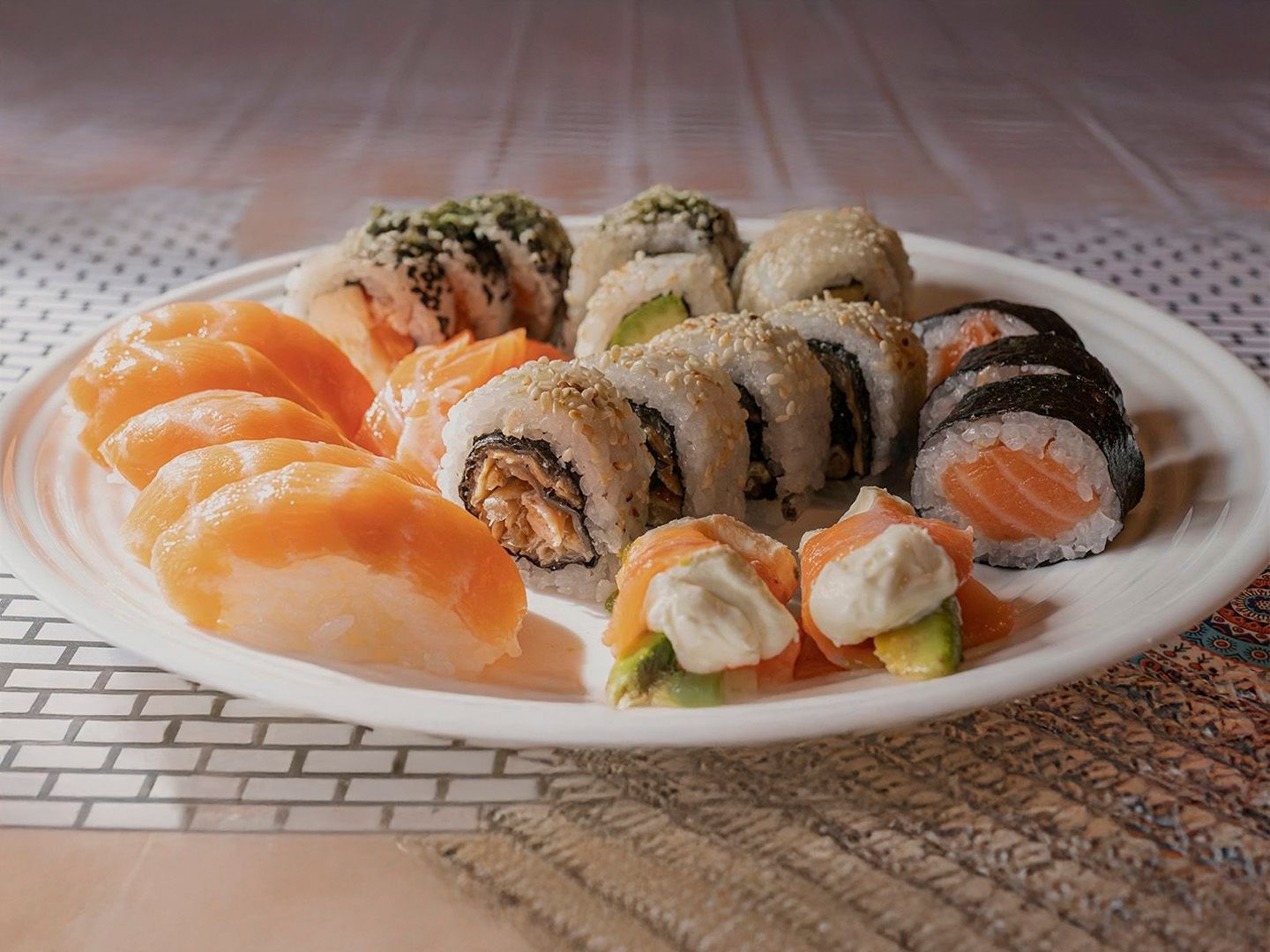 Sushi salad de salmón